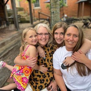 Meet your Posher, Missy